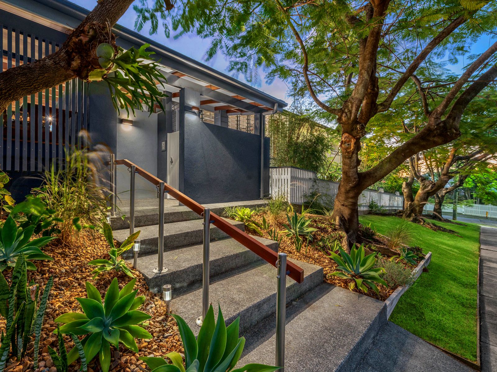 5 Bells Lane, Wooloowin, QLD 4030