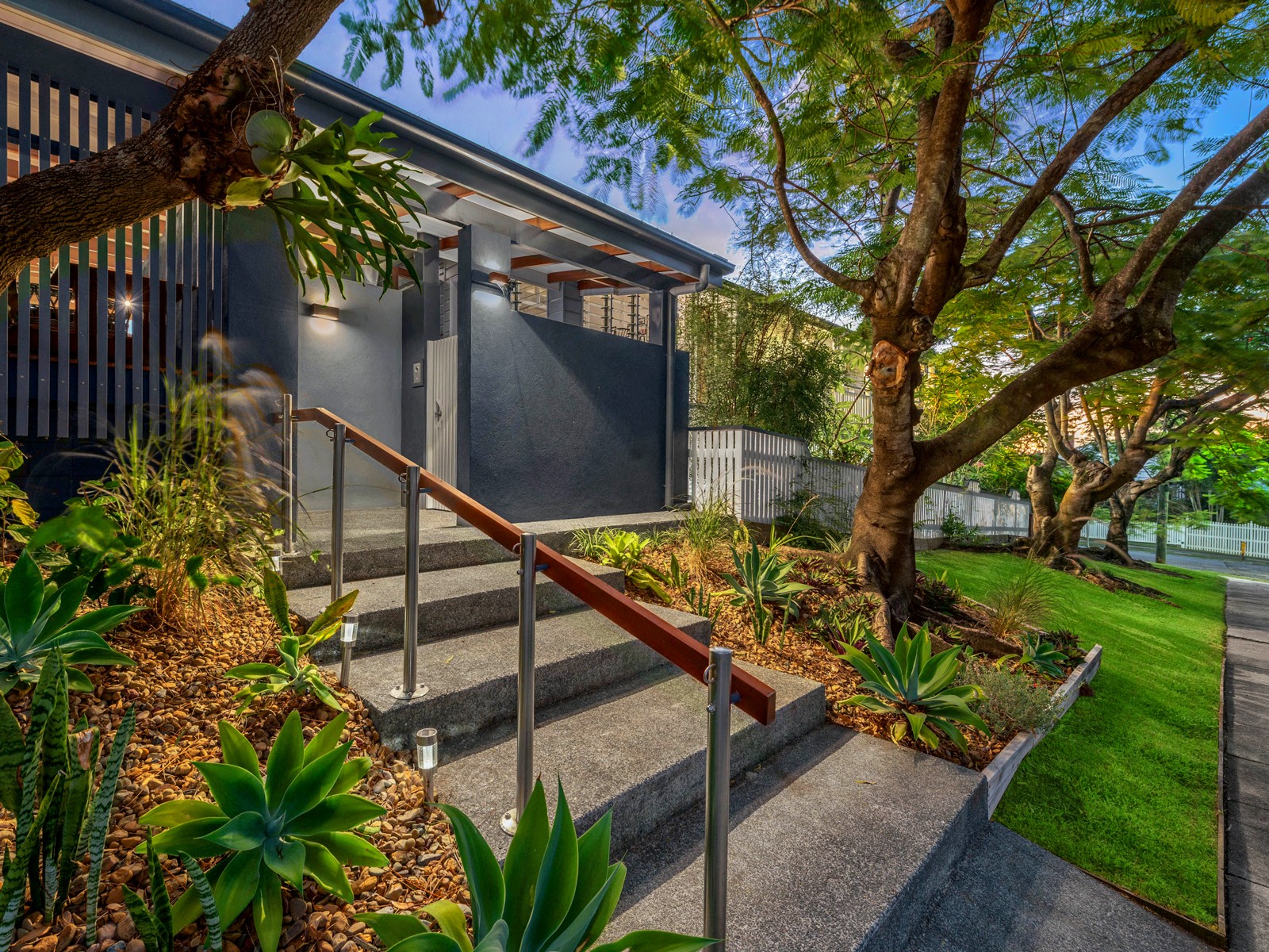 5 Bells Lane, Wooloowin, QLD 4030