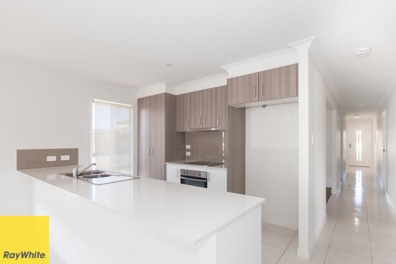48 Capricorn Crescent, Springfield Lakes, QLD 4300