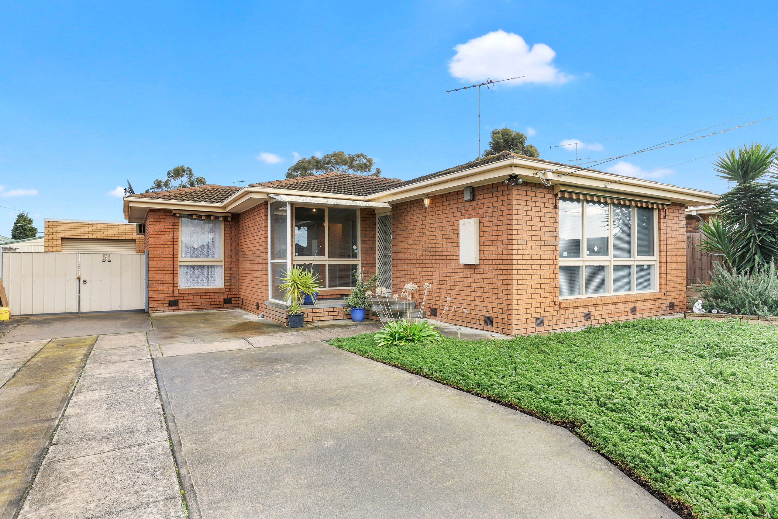13 Moyston Grove, Corio VIC 3214