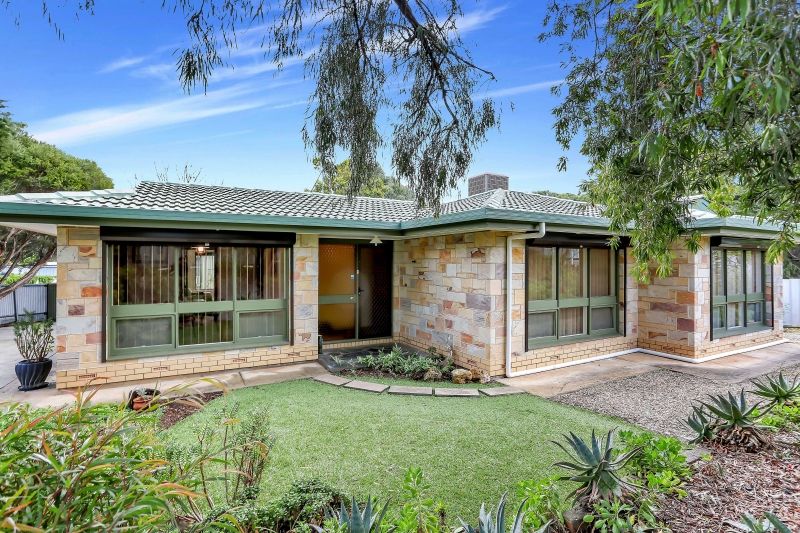 16 Forrest Avenue, Valley View SA 5093