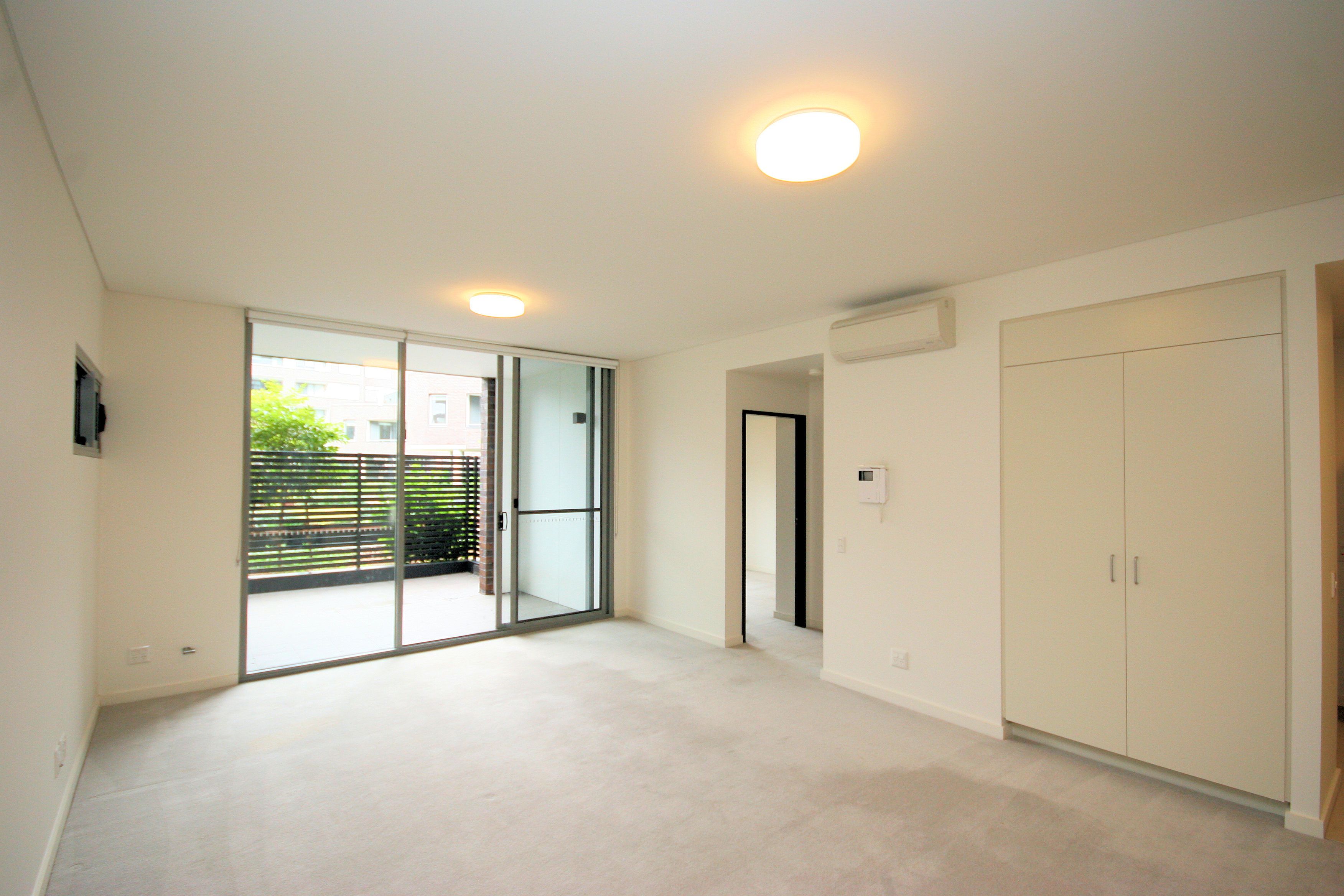 2**/12 Nuvolari Place, Wentworth Point, NSW 2127