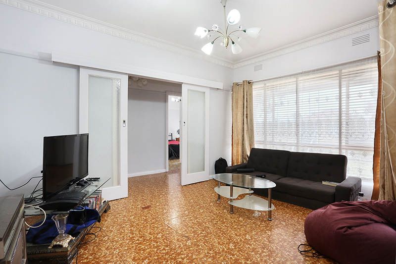13 Glynda Street, Fawkner, VIC 3060