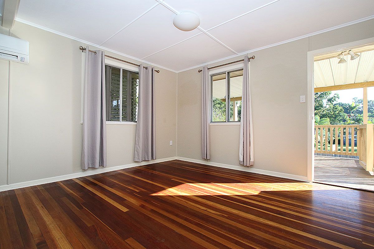 71 Simmons Road, North Ipswich, QLD 4305