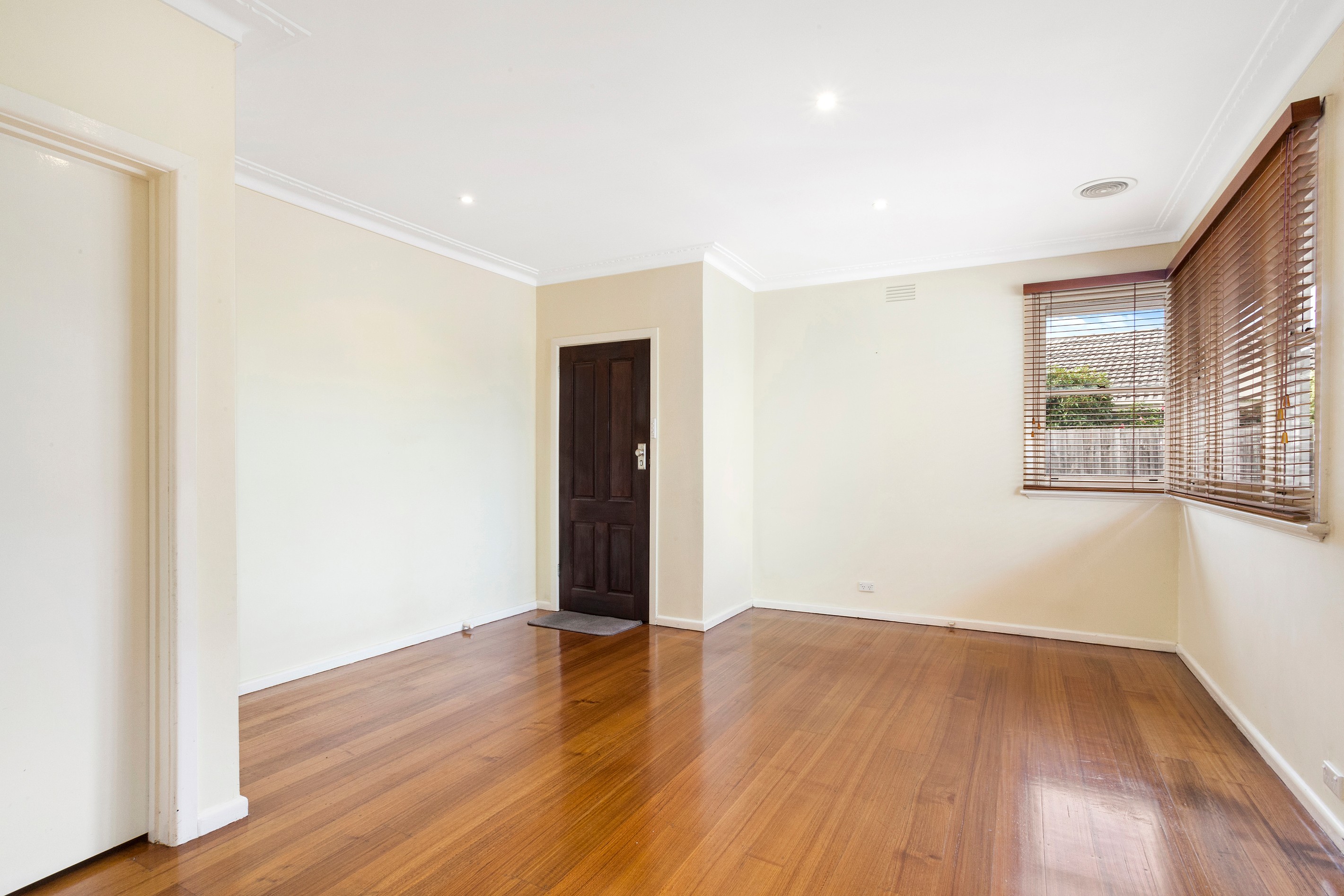 2/52 Coorigil Road, Carnegie, VIC 3163
