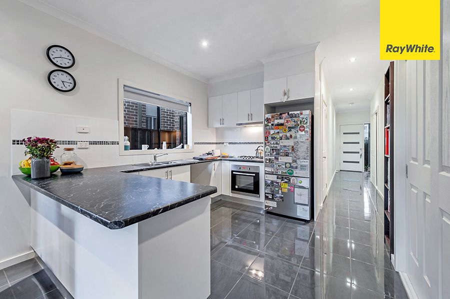 21 Fermont Avenue, Craigieburn, VIC 3064