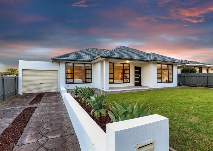 2 Vale Avenue, Valley View SA 5093