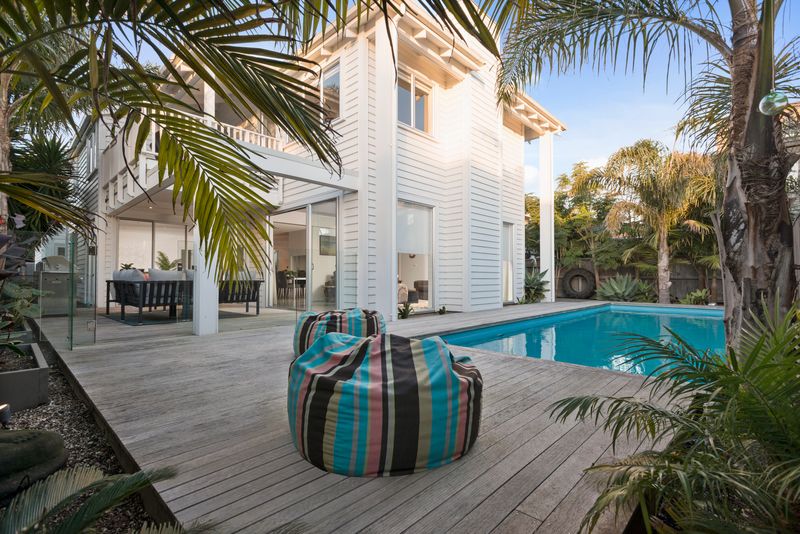 Exquisite Luxury Residence - Bucklands Beach