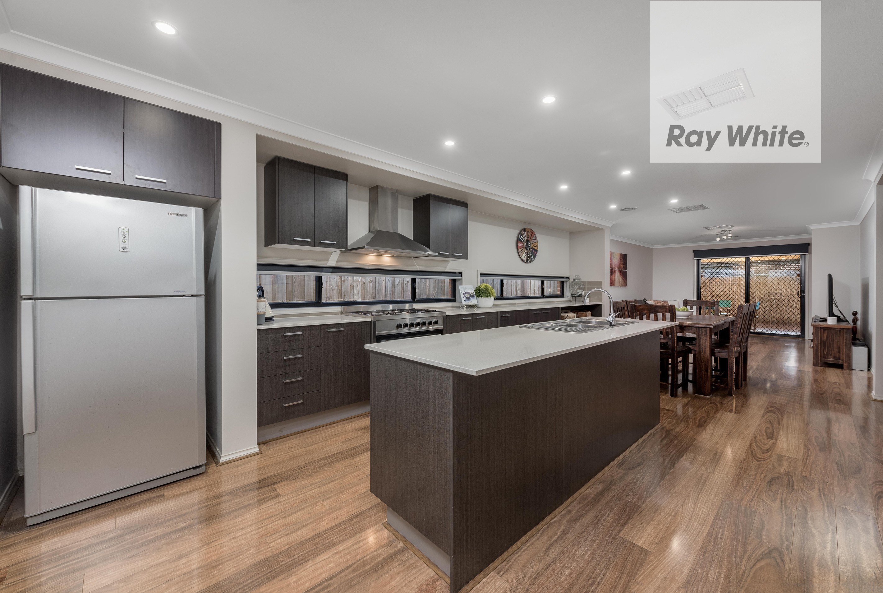 6 Shoal Circuit, Doreen, VIC 3754