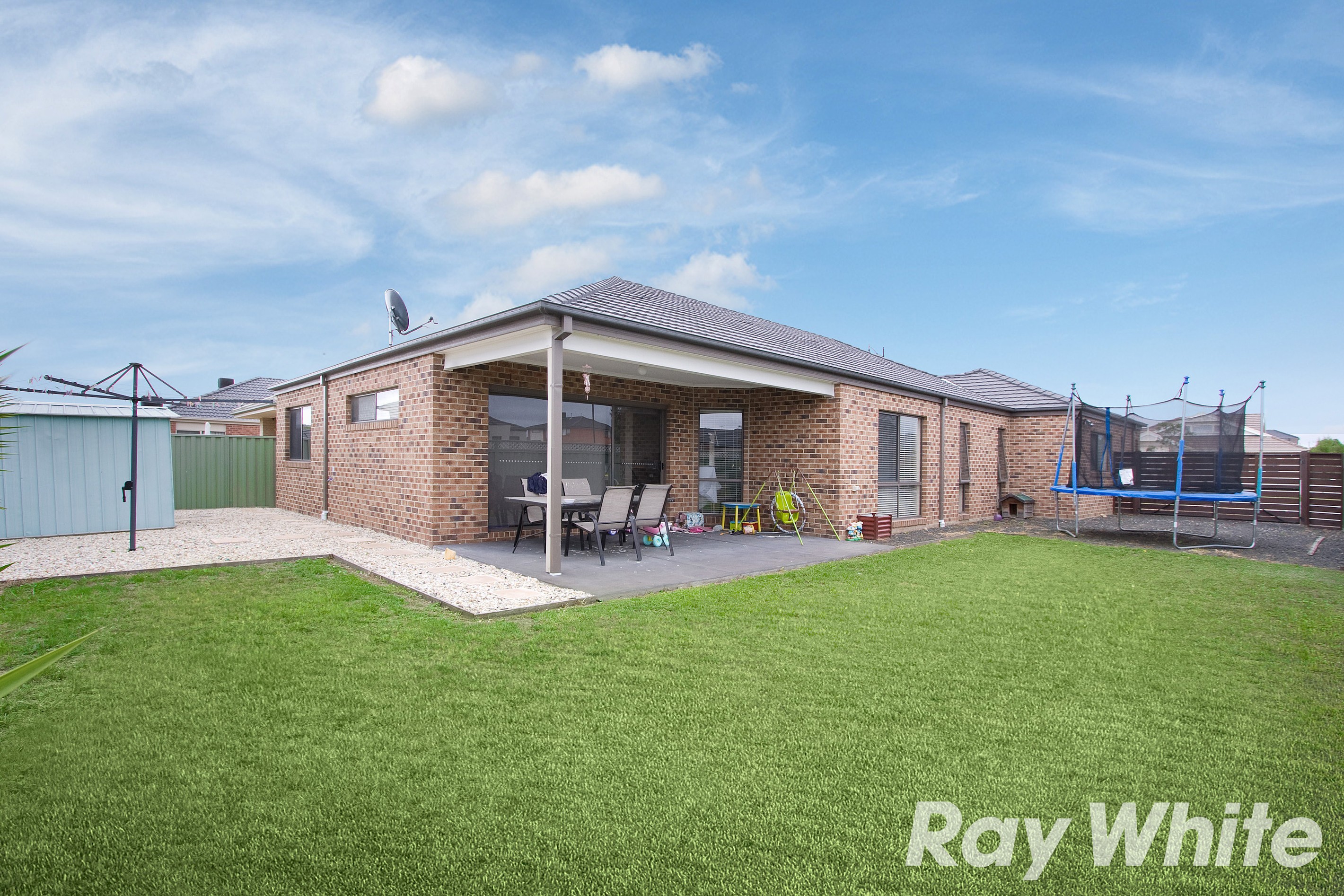 50 Park Orchard Drive, Pakenham, VIC 3810