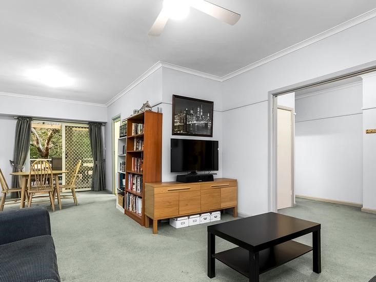 2 Pearce Street, Burwood, VIC 3125
