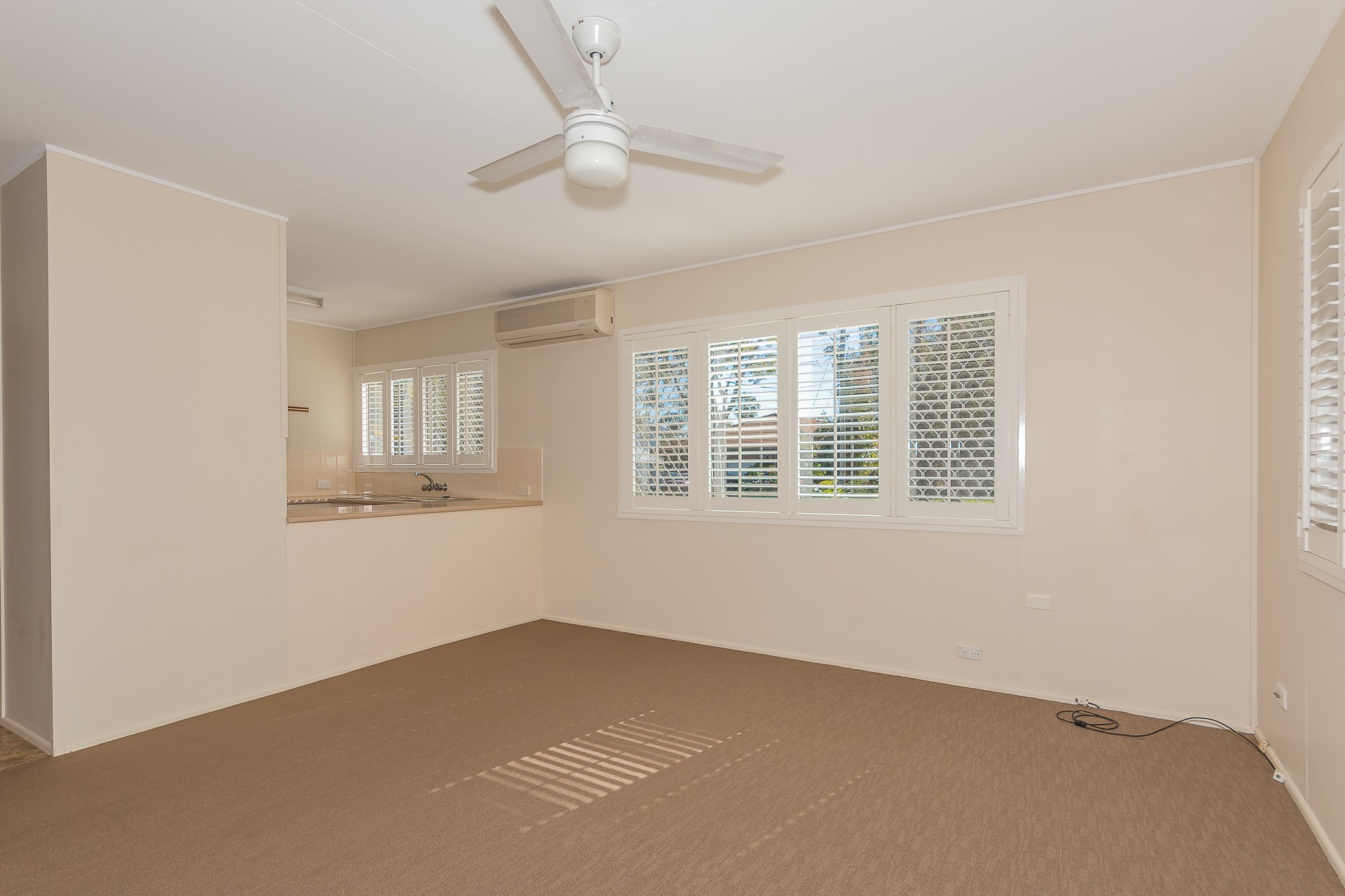 21 Kroll Street, Kippa-Ring, QLD 4021