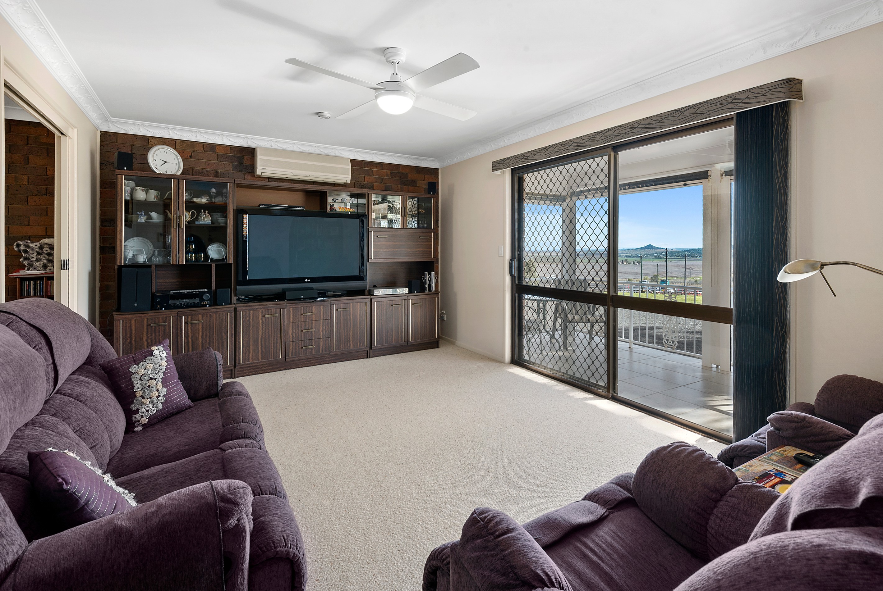 11093 Warrego Highway, Gowrie Mountain, QLD 4350