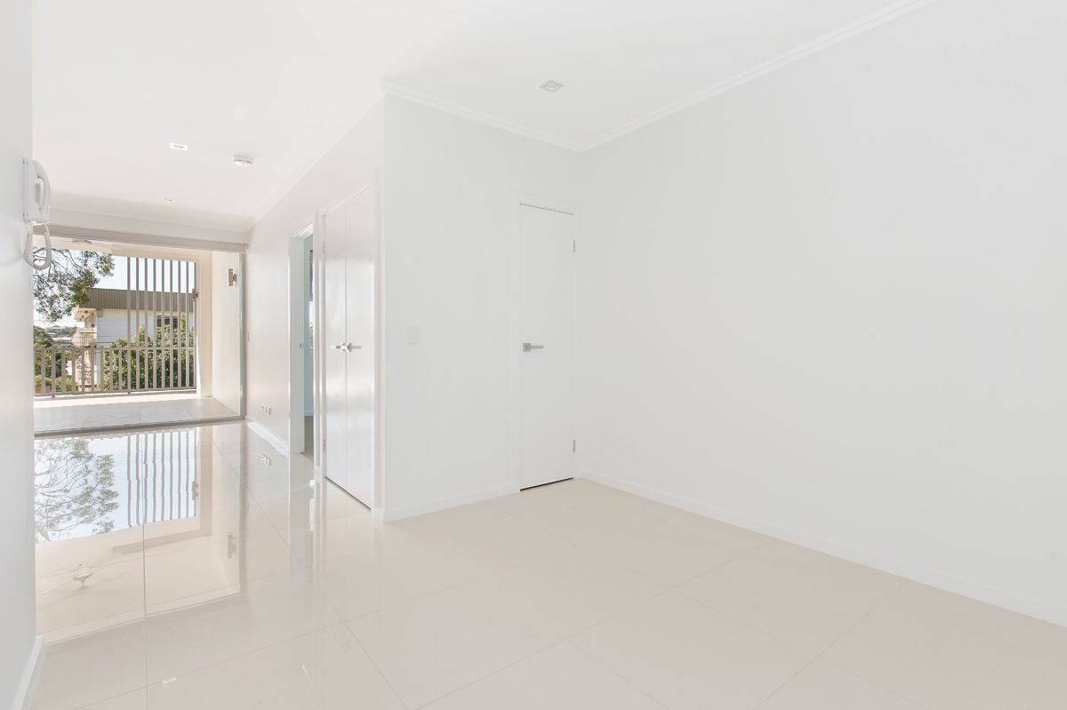 2/7 Durham Street, Coorparoo, QLD 4151