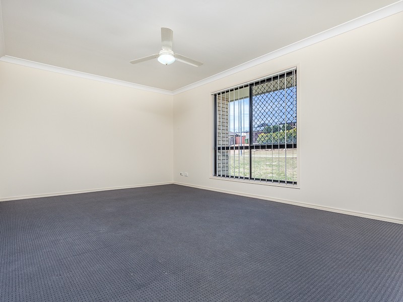 7 Lukla Court, Warner, QLD 4500