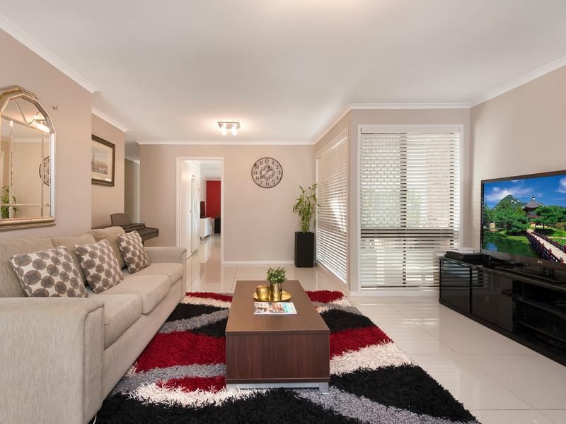 97 Scrub Road, Carindale, QLD 4152