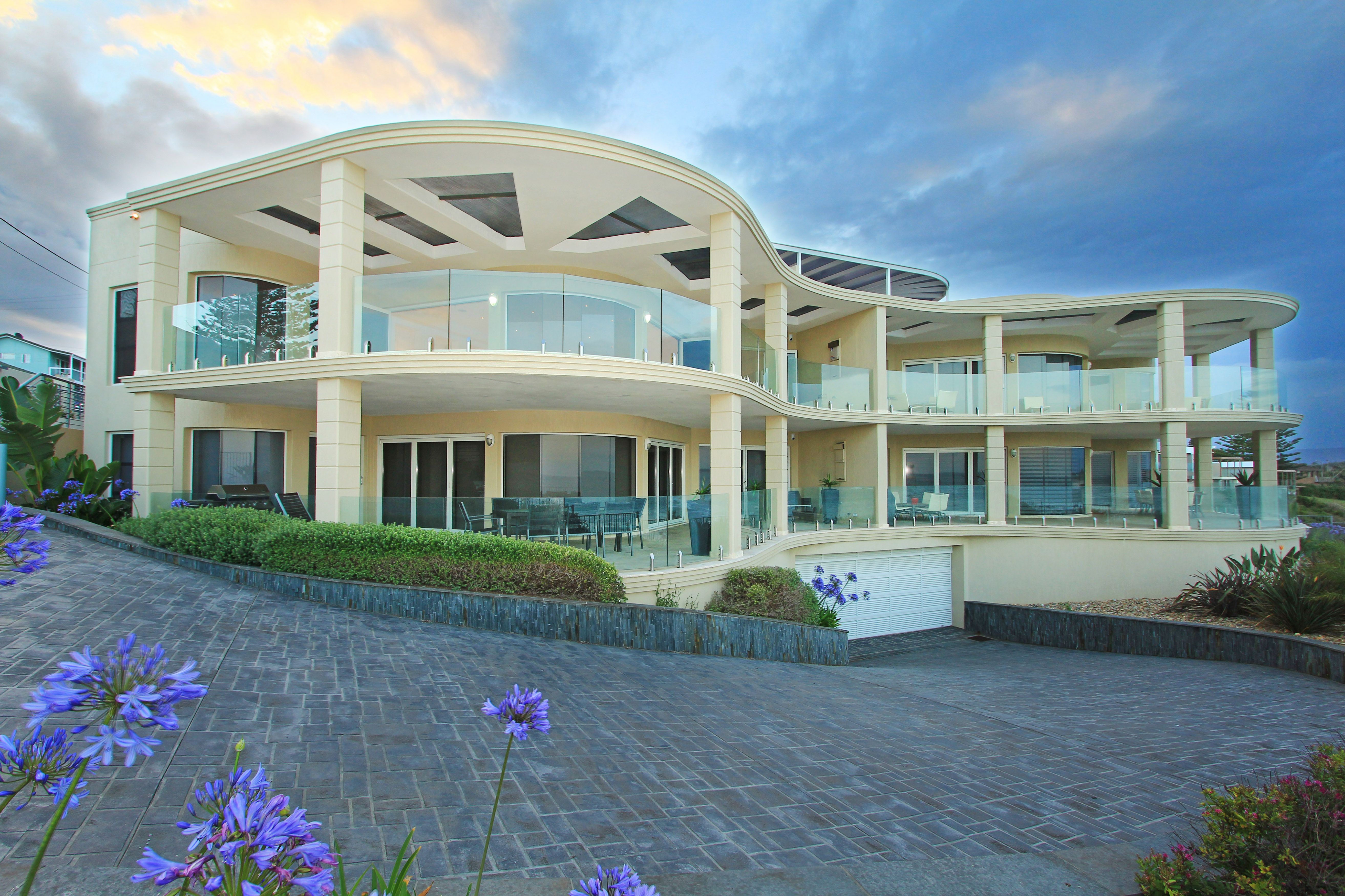 2 Surf Road, Shellharbour NSW 2529