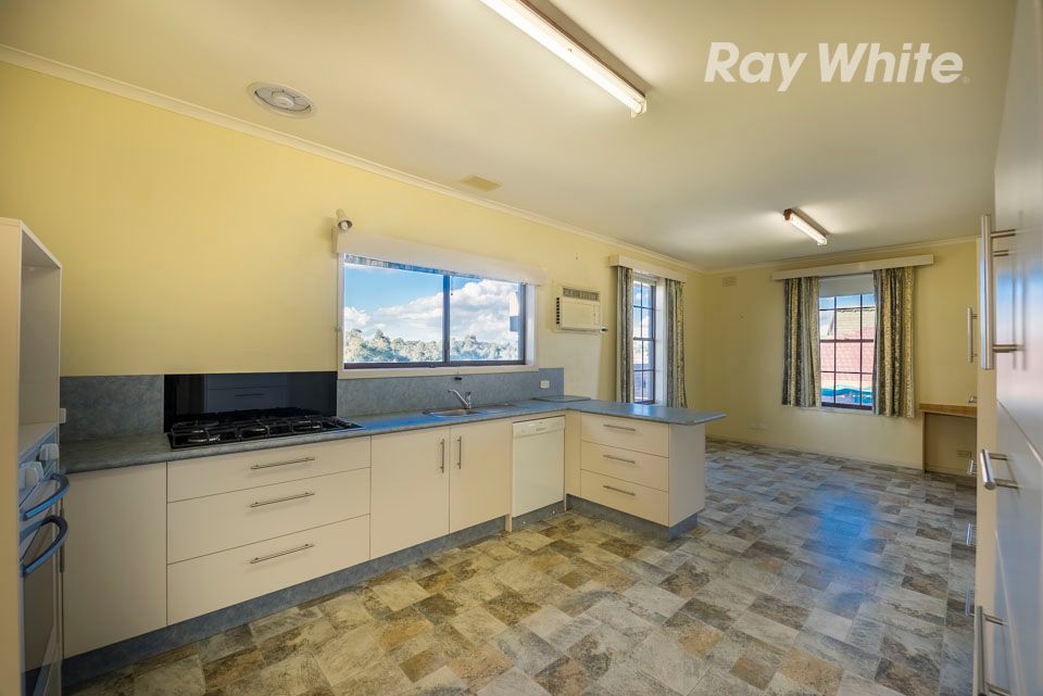 136 Greenhills Road, Bundoora, VIC 3083