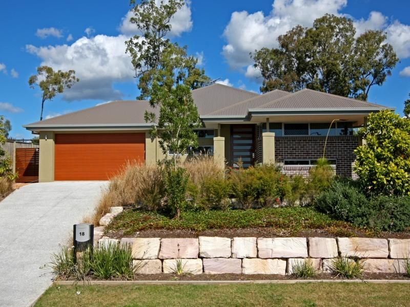 18 Stoney Creek Circuit, Ormeau QLD 4208