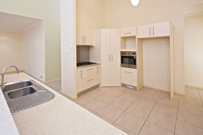 73 East Quay Drive, Biggera Waters, QLD 4216