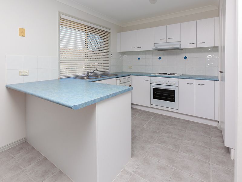 33 Peachface Crescent, Springfield, QLD 4300