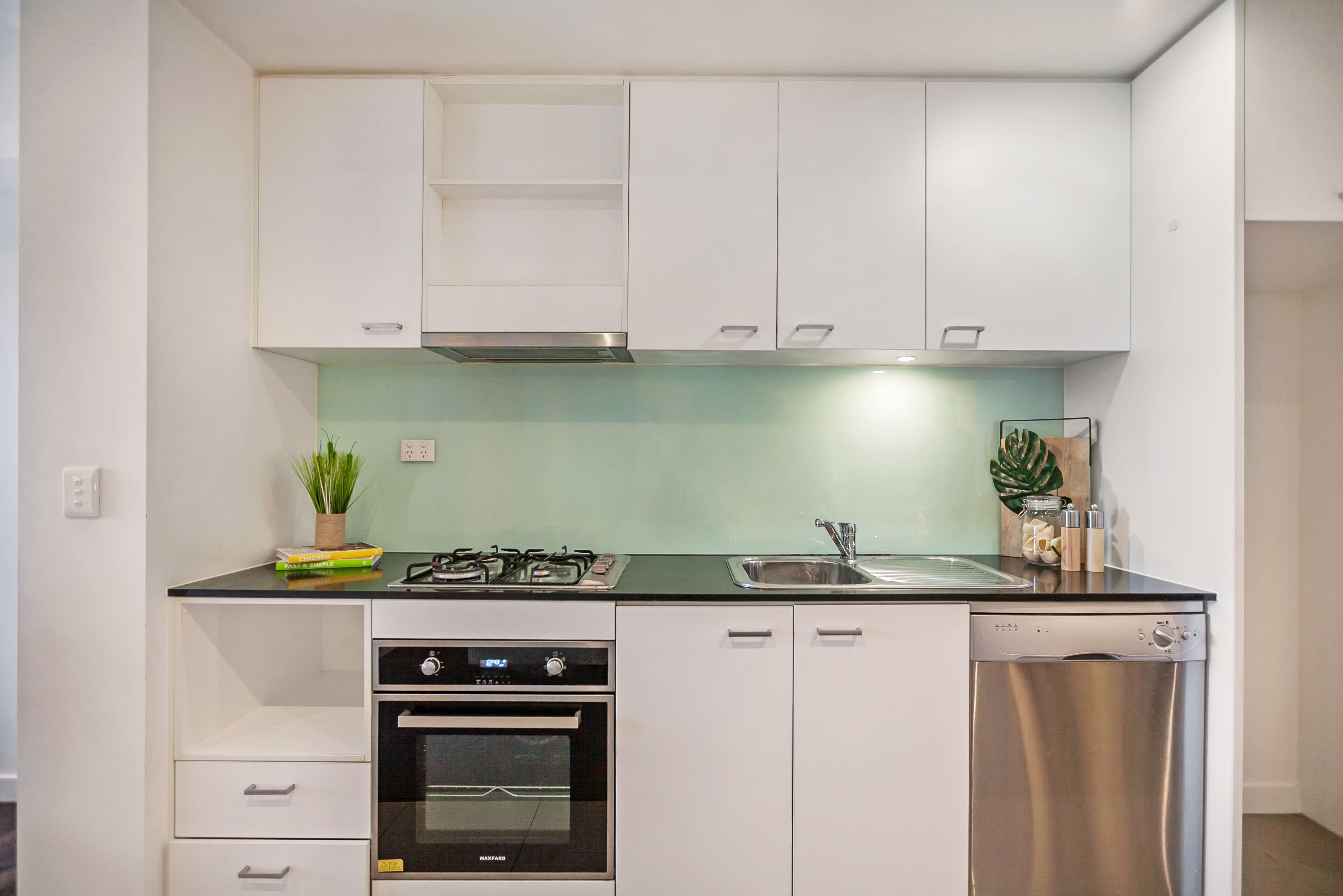 209/100 Plenty Road, Preston, VIC 3072
