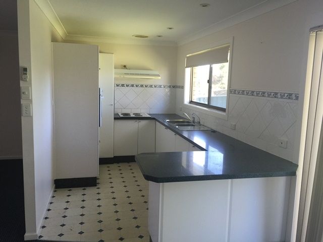 30 Deans Avenue, Singleton, NSW 2330