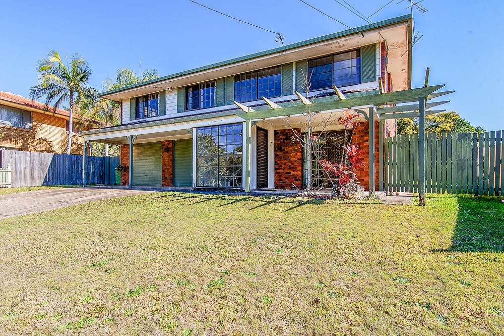 32 Hill Park Crescent, Rochedale South, QLD 4123