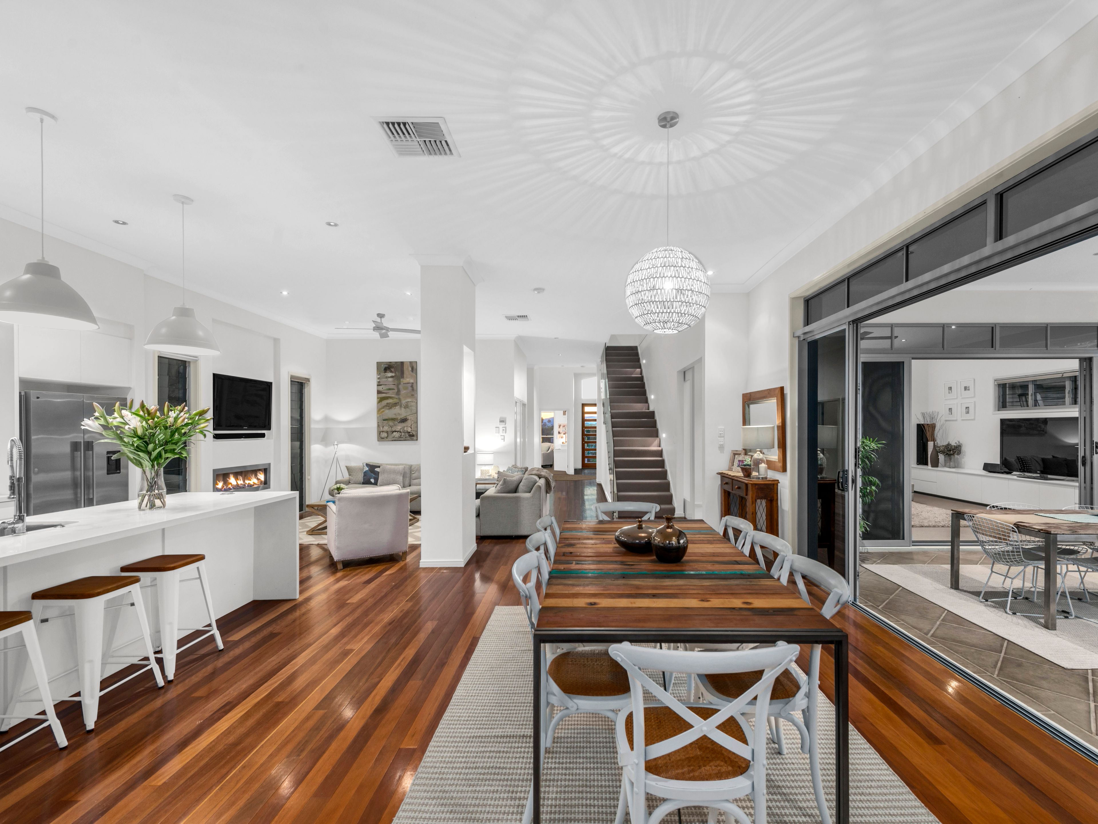 52 Goodenia Crescent, Seventeen Mile Rocks QLD 4073