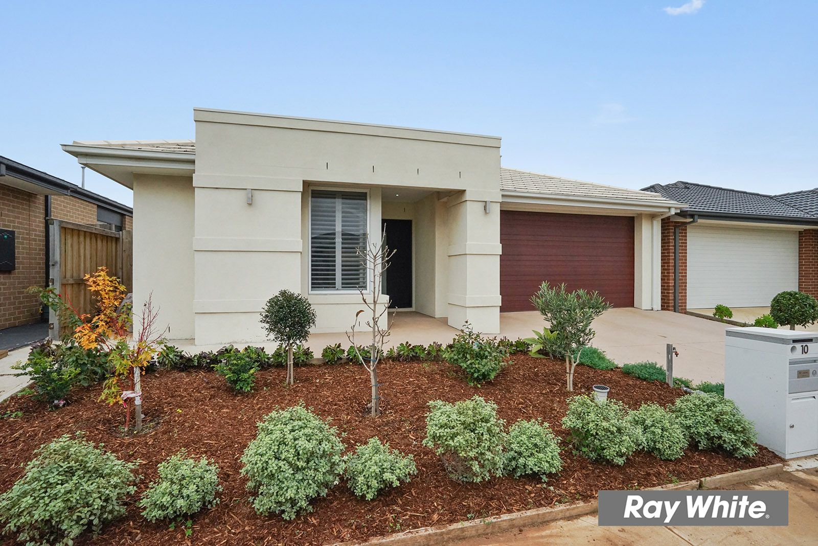 10 Chaucer Crescent, TRUGANINA, VIC 3029
