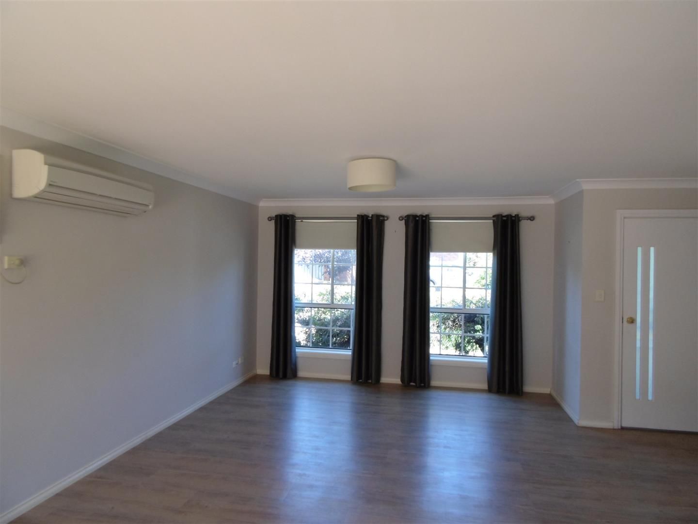 2 Clancy Place, Parkes, NSW 2870