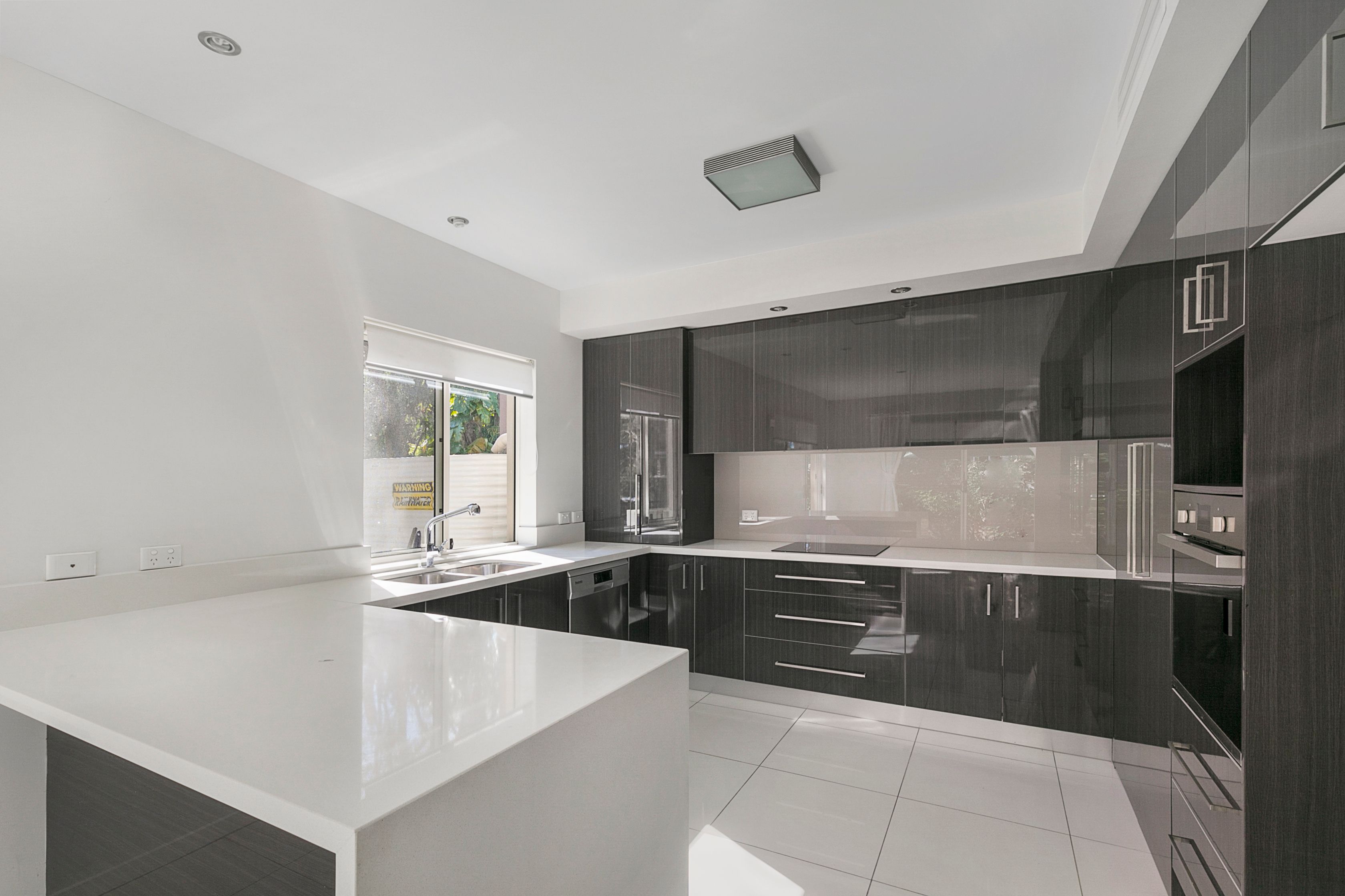 1/142 Ekibin Road, Tarragindi, QLD 4121