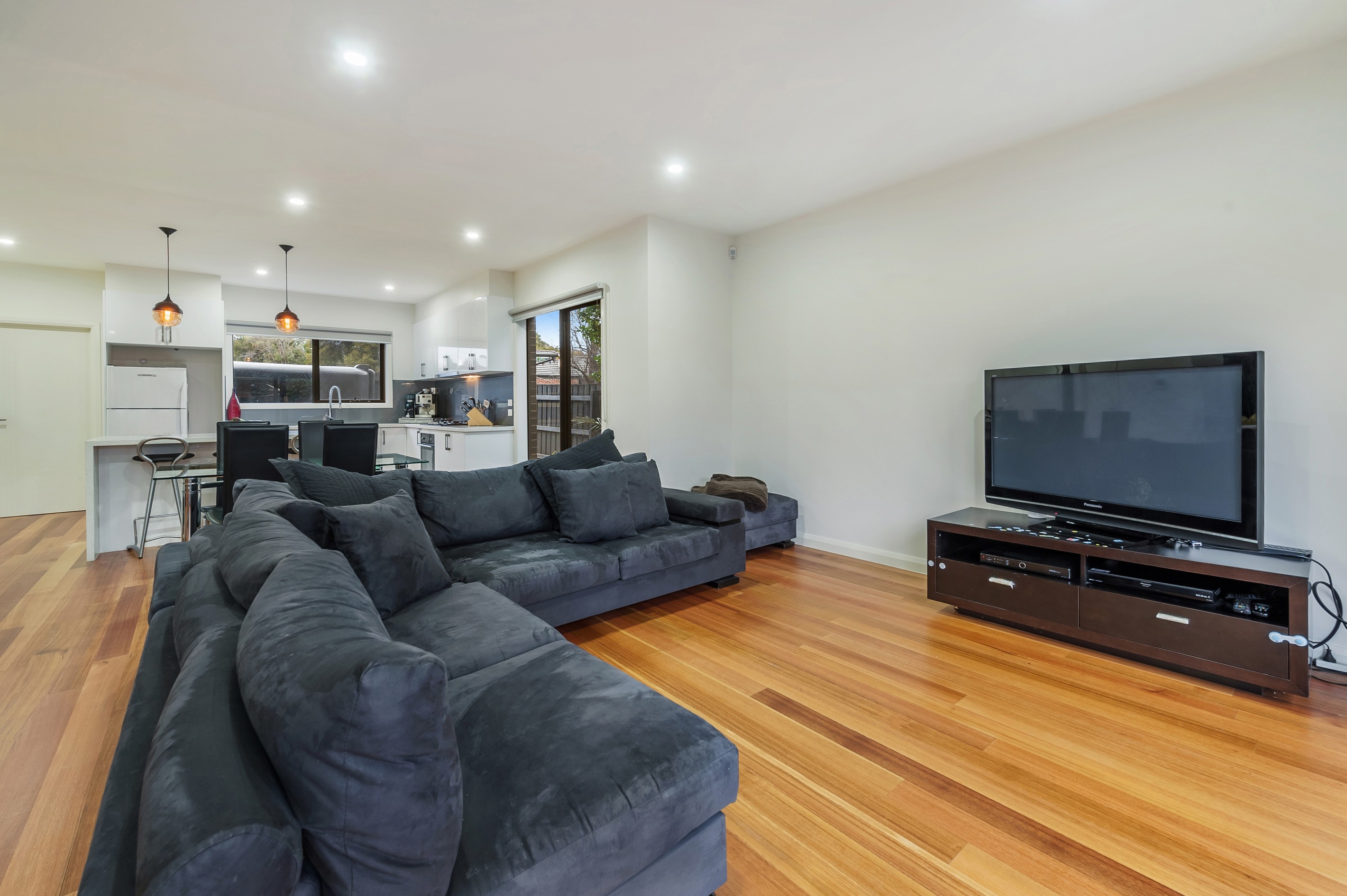 3/23 Lake Street, Reservoir, VIC 3073