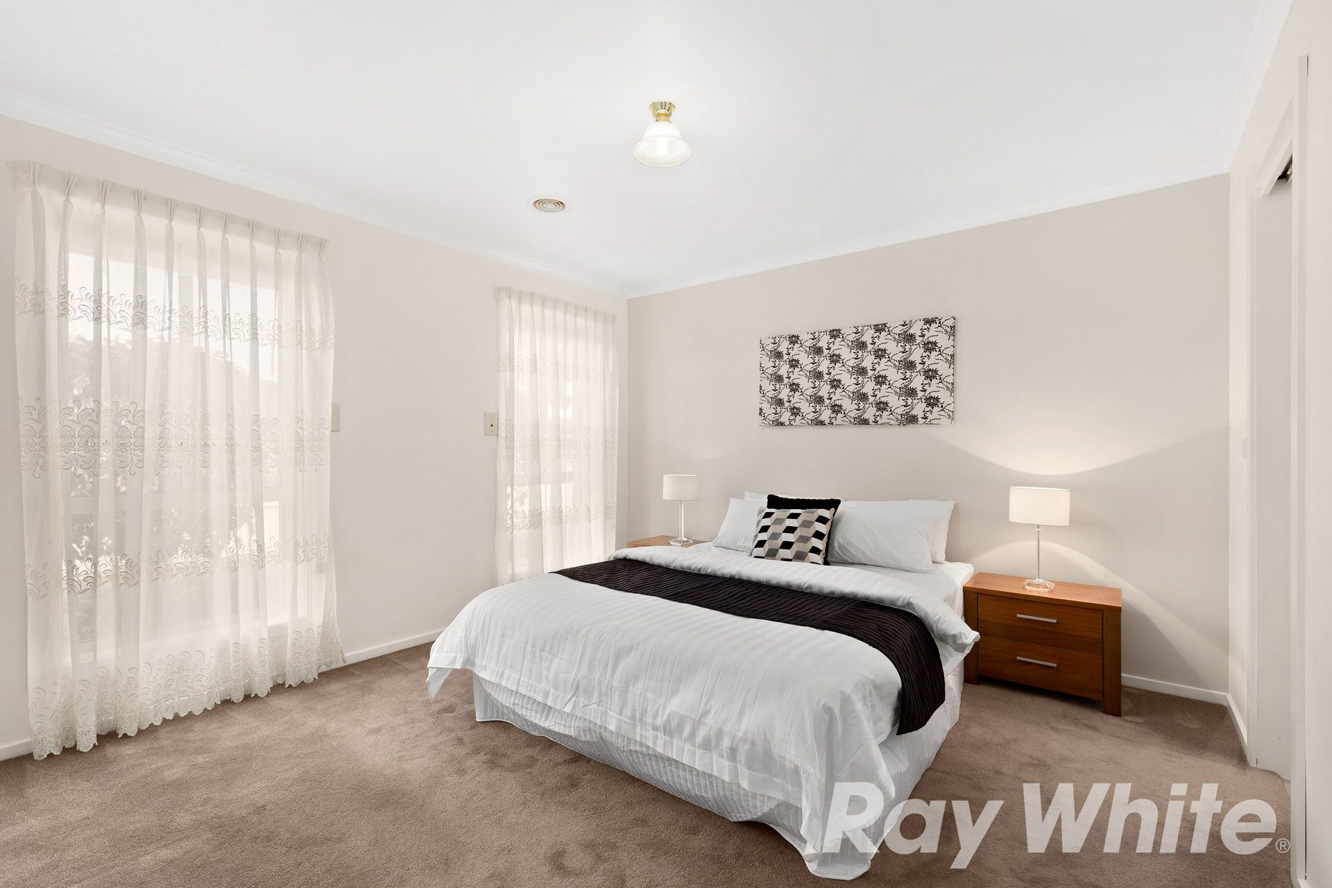 15 Domain Terrace, South Morang, VIC 3752