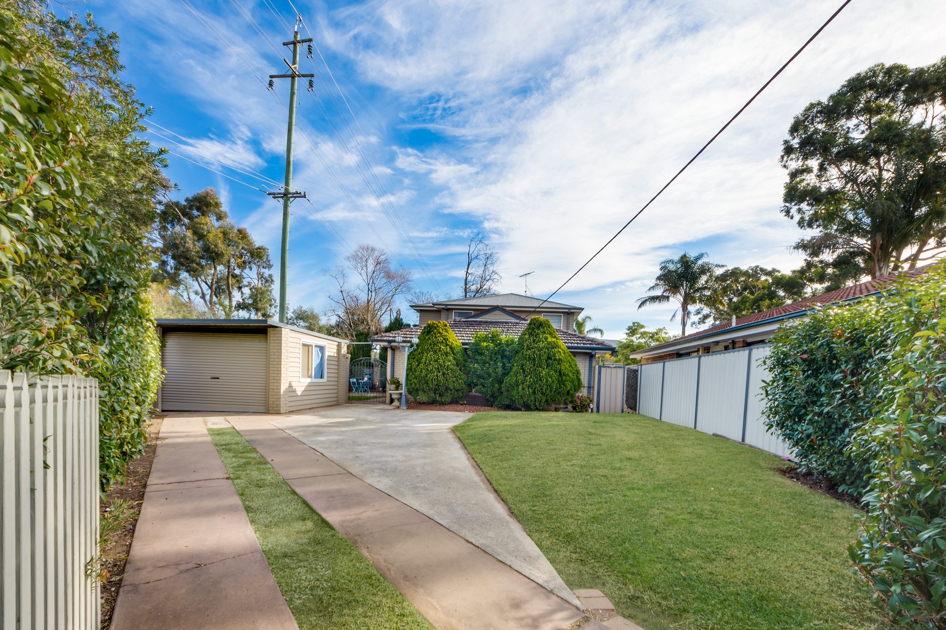 27 Ironbark Avenue, Camden, NSW 2570