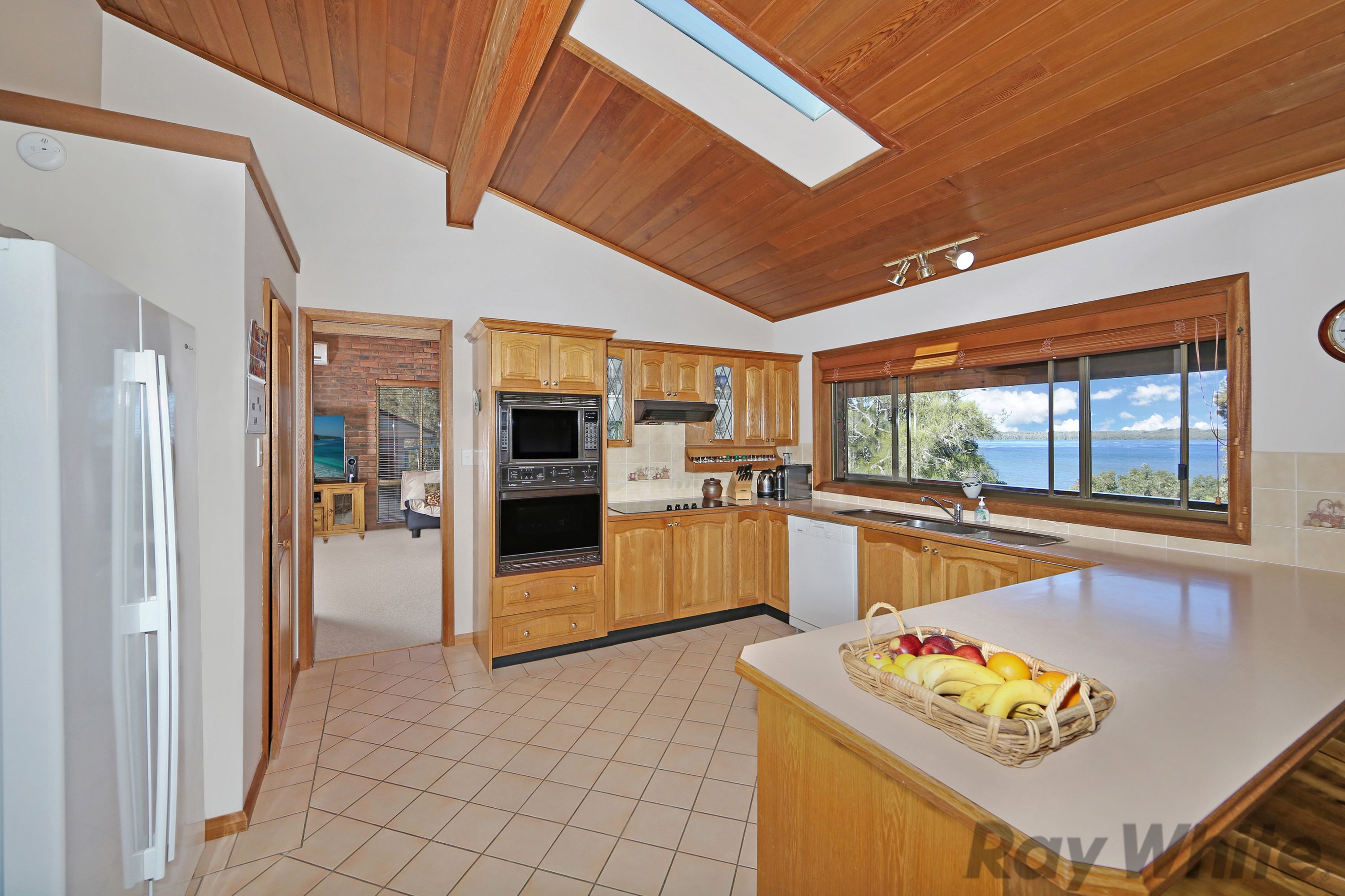 128 Buff Point Avenue, Buff Point, NSW 2262