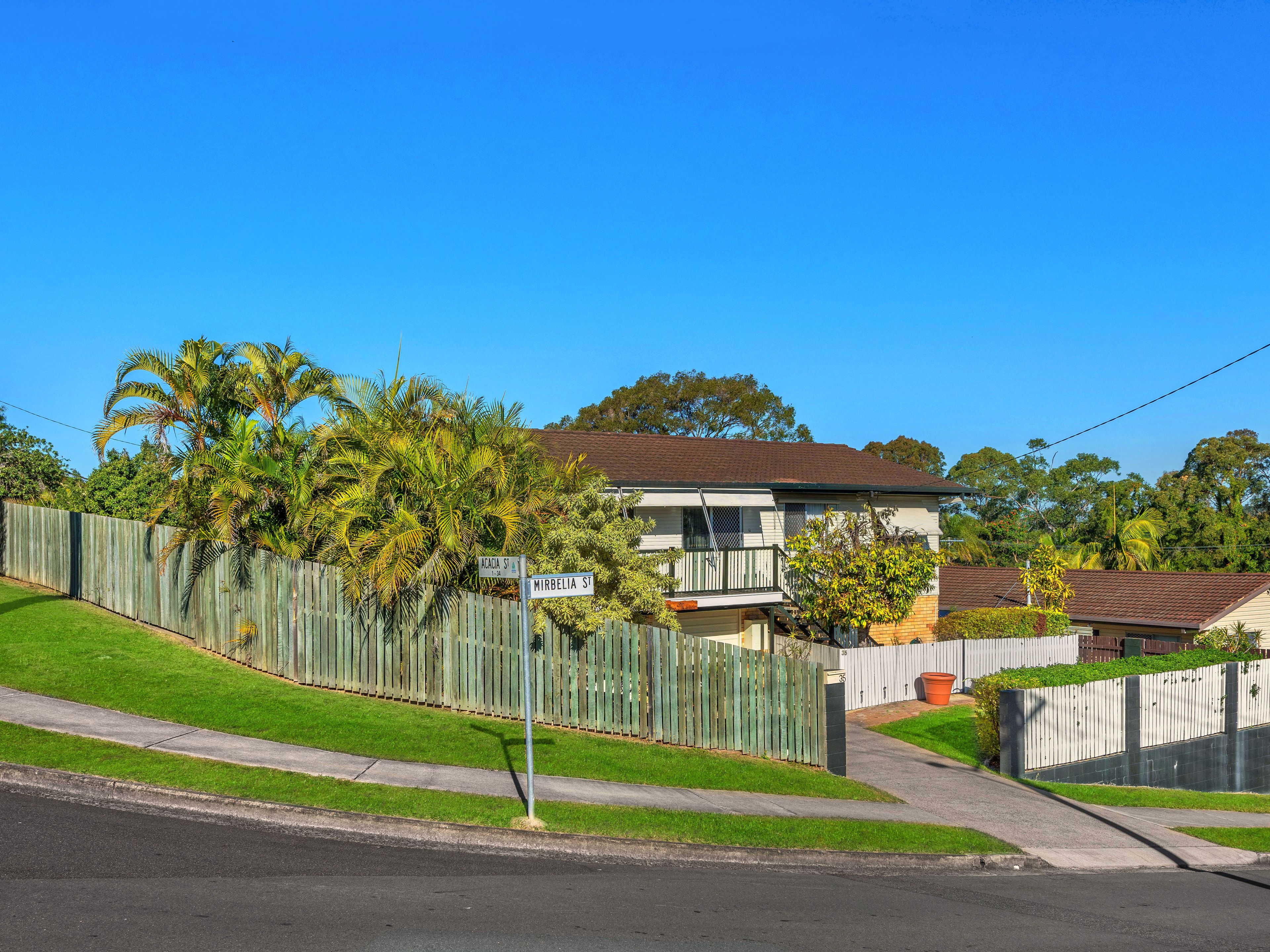 35 Mirbelia Street, Everton Hills, QLD 4053