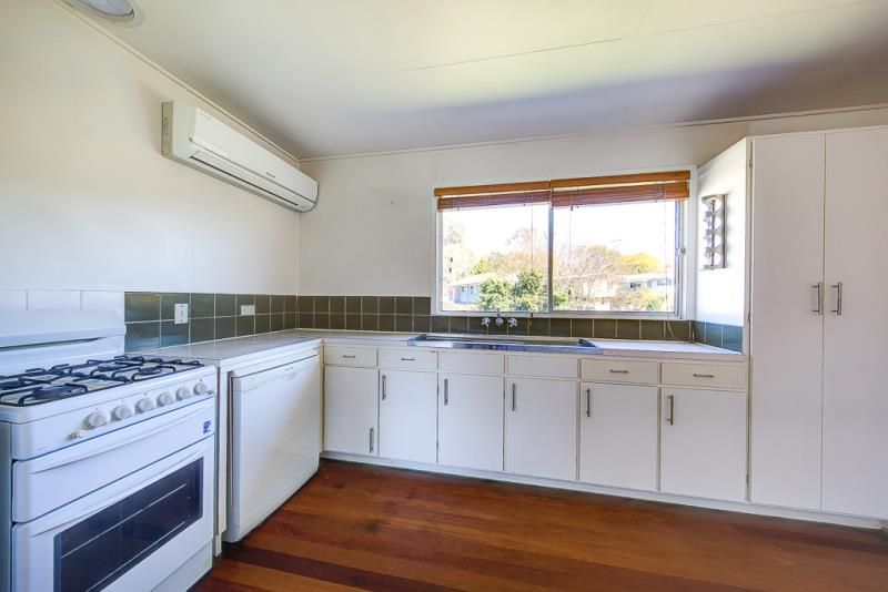 1/11 Bringelly  Street, Arana Hills, QLD 4054