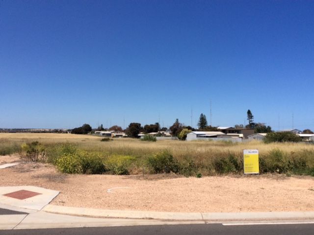 75 (Lot 2) Woodforde Drive, North Beach, SA 5556