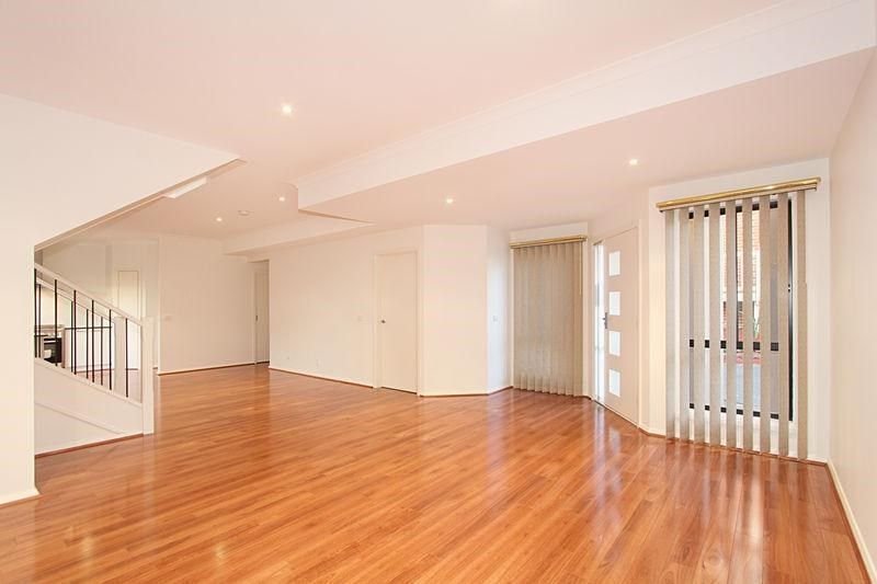 2/3 Melinga Cresent, Chadstone, VIC 3148
