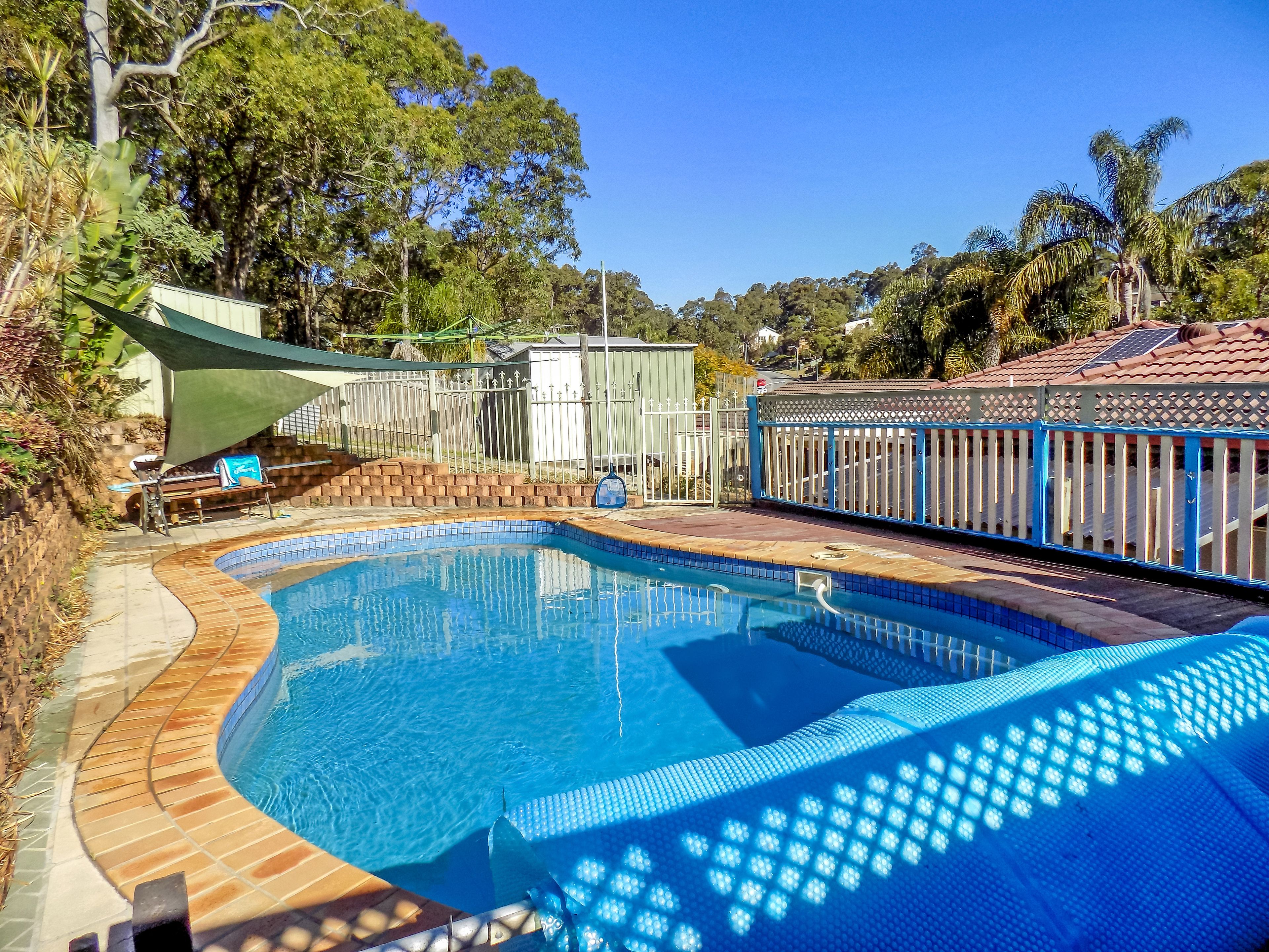 2 Atlanta Close, Woodrising, NSW 2284