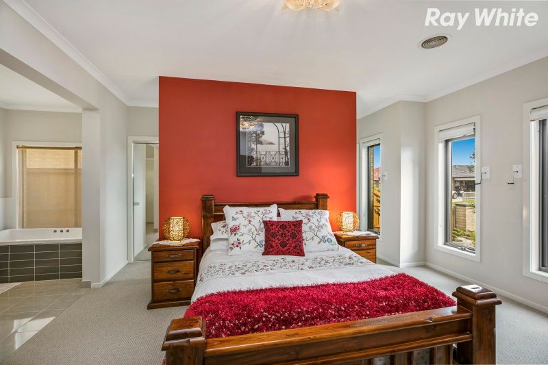 21 Lisa Avenue, Pakenham, VIC 3810