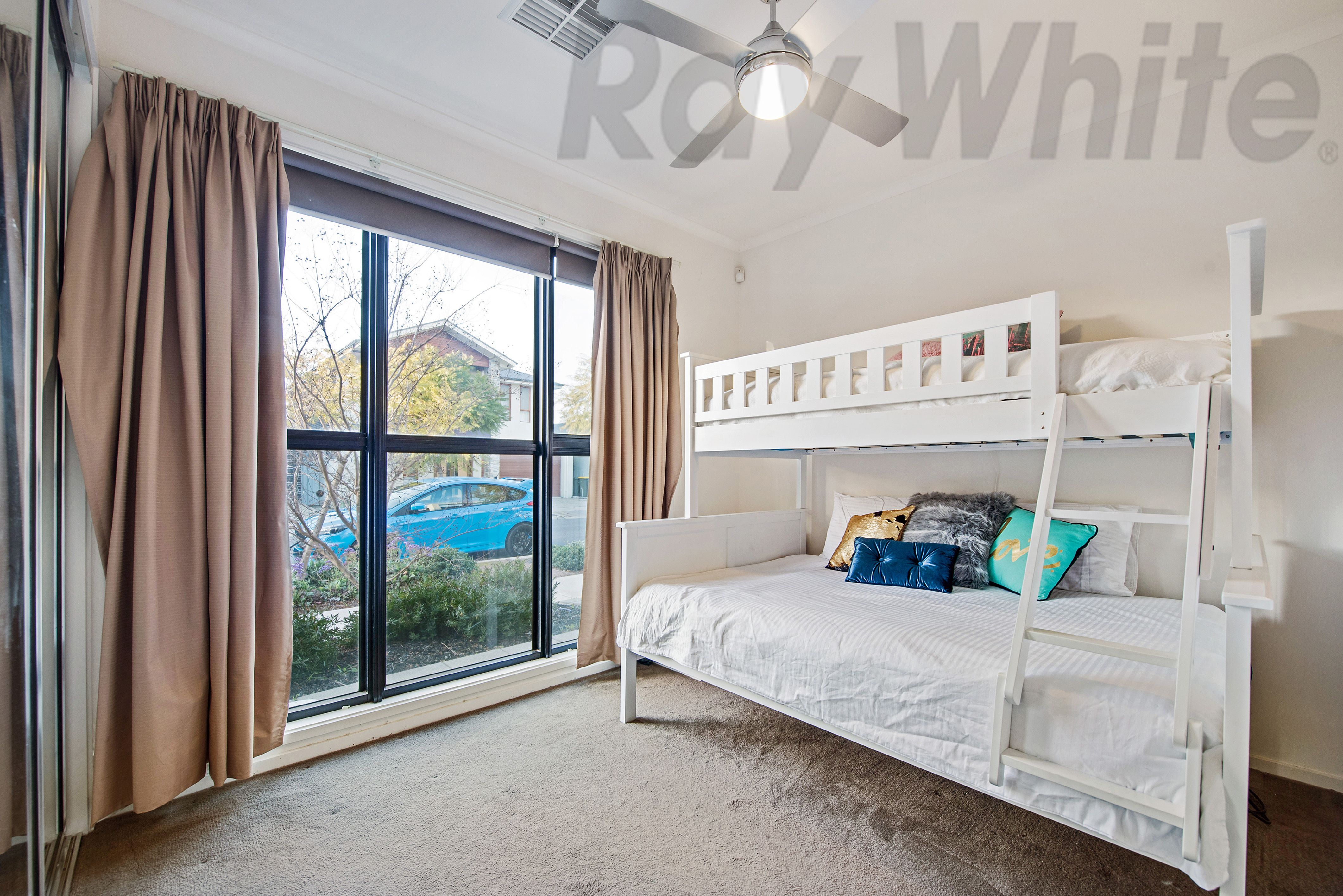 24 Apprentice Street, St Clair, SA 5011