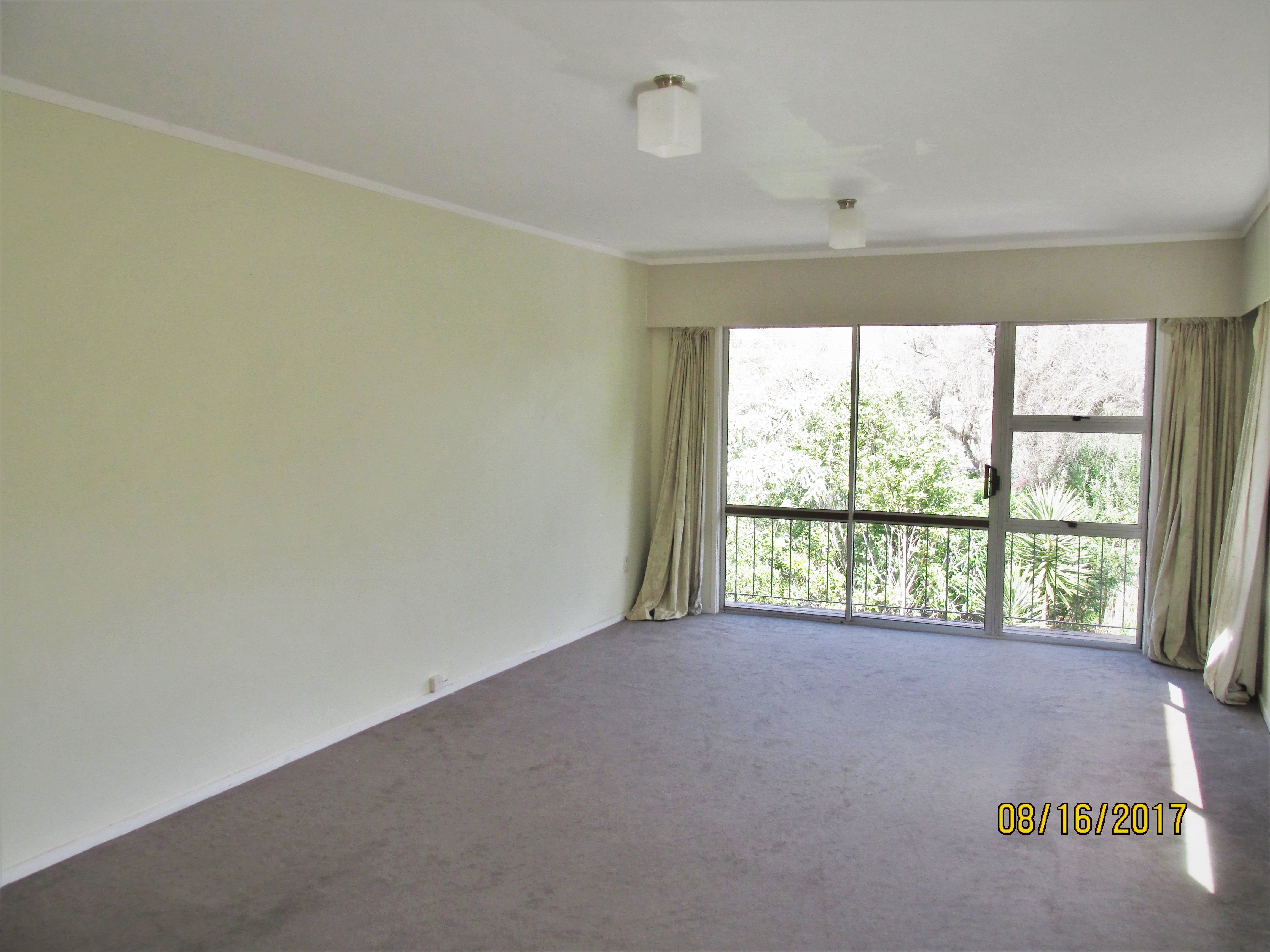 1/127 Godley Road, Green Bay, Waitakere City