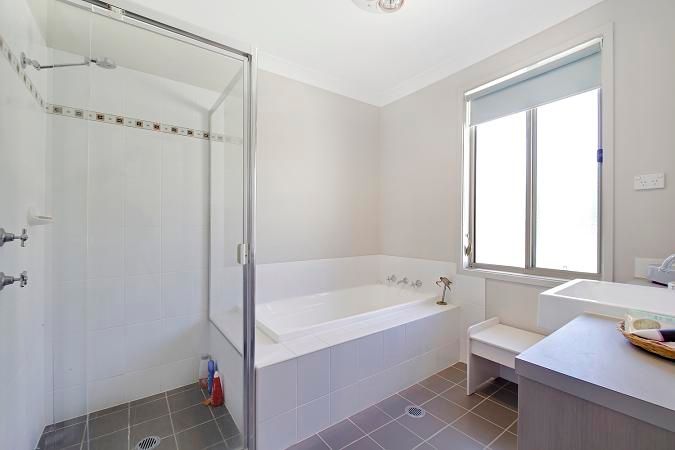 4 Cullinane Close, Goulburn, NSW 2580