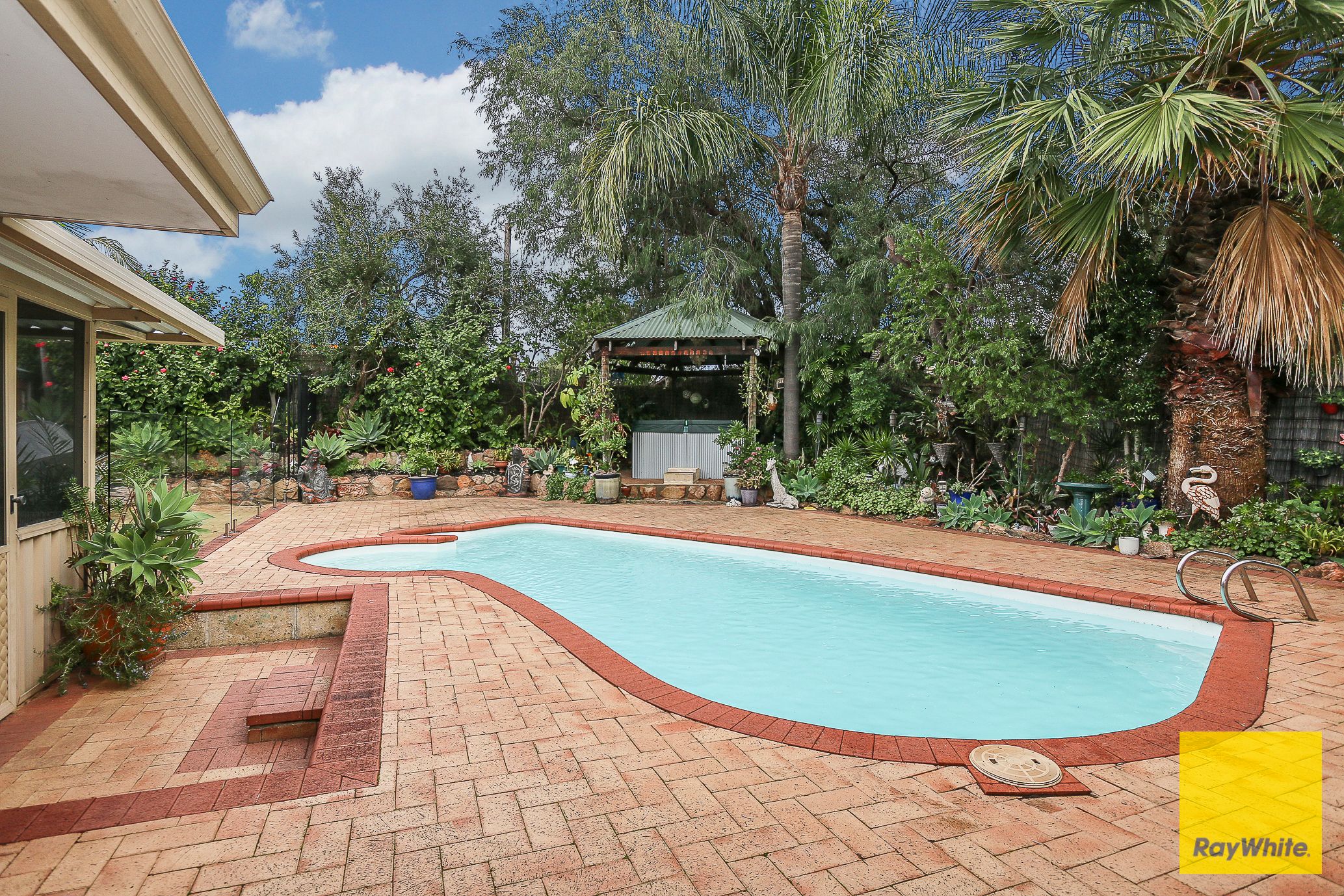 313 Warwick Road, Greenwood, WA 6024