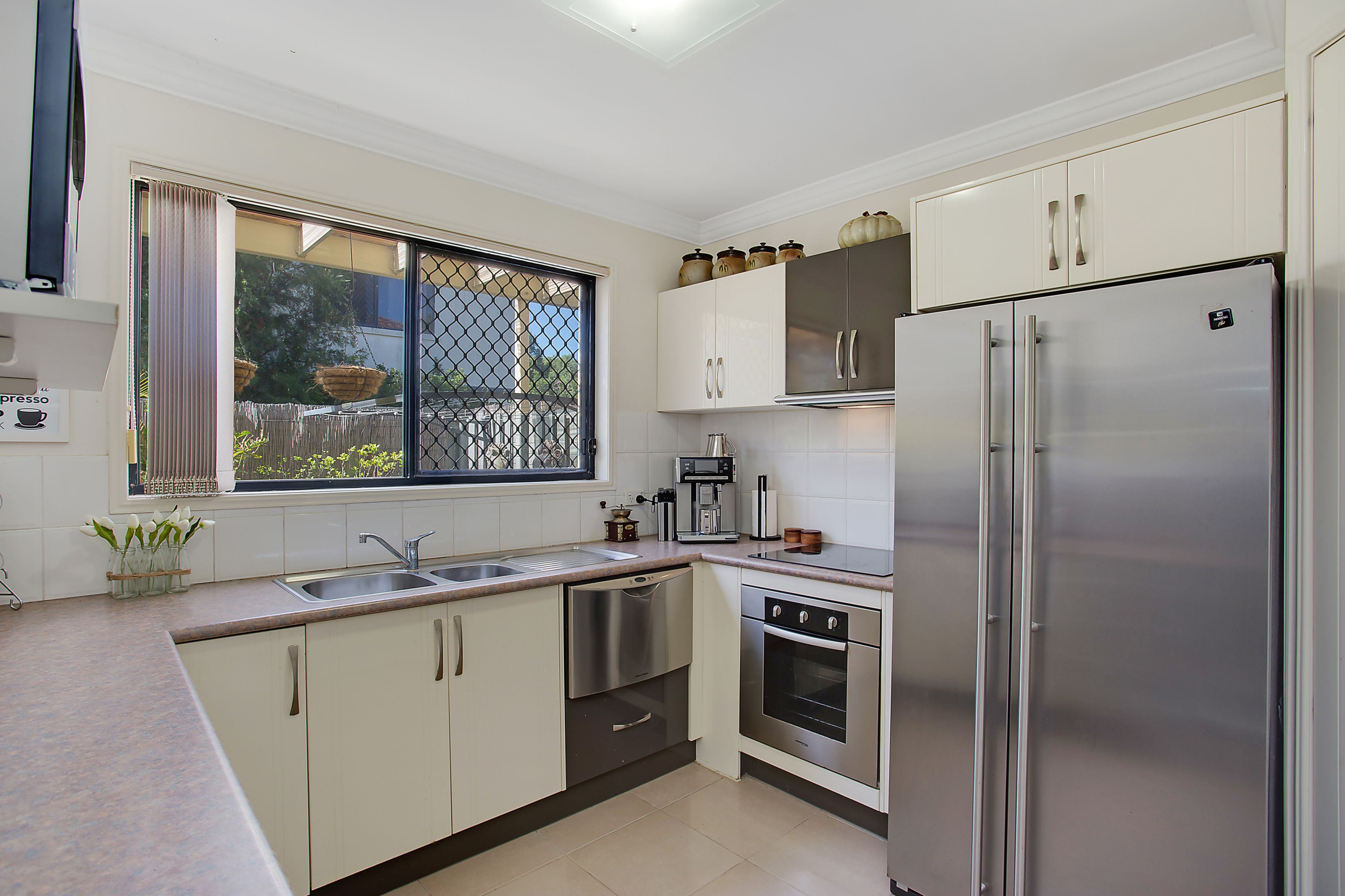 4/249 Christine Avenue, Varsity Lakes, QLD 4227