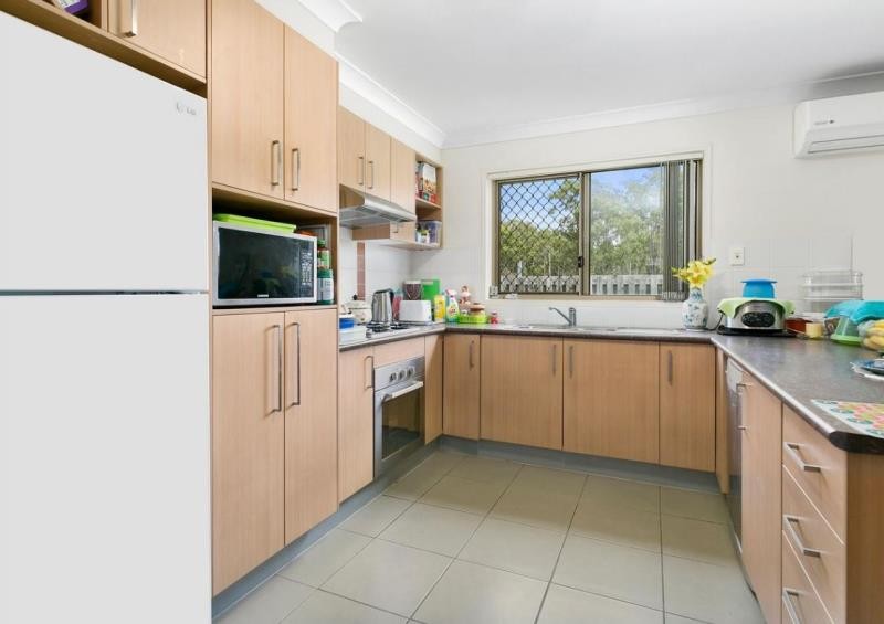 11 Farmer Street, Redbank Plains, QLD 4301