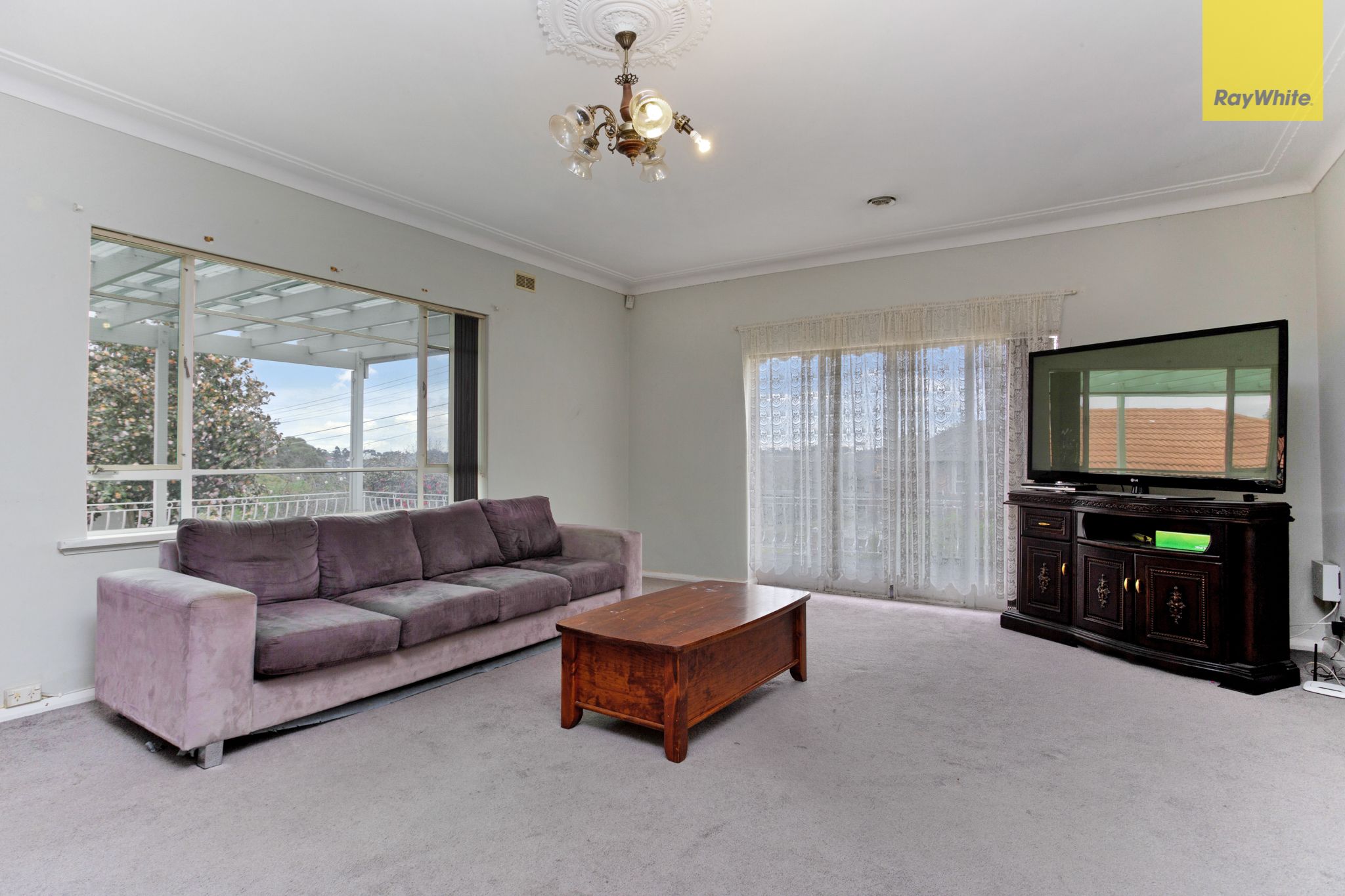 9 Hillside Grove, Airport West, VIC 3042