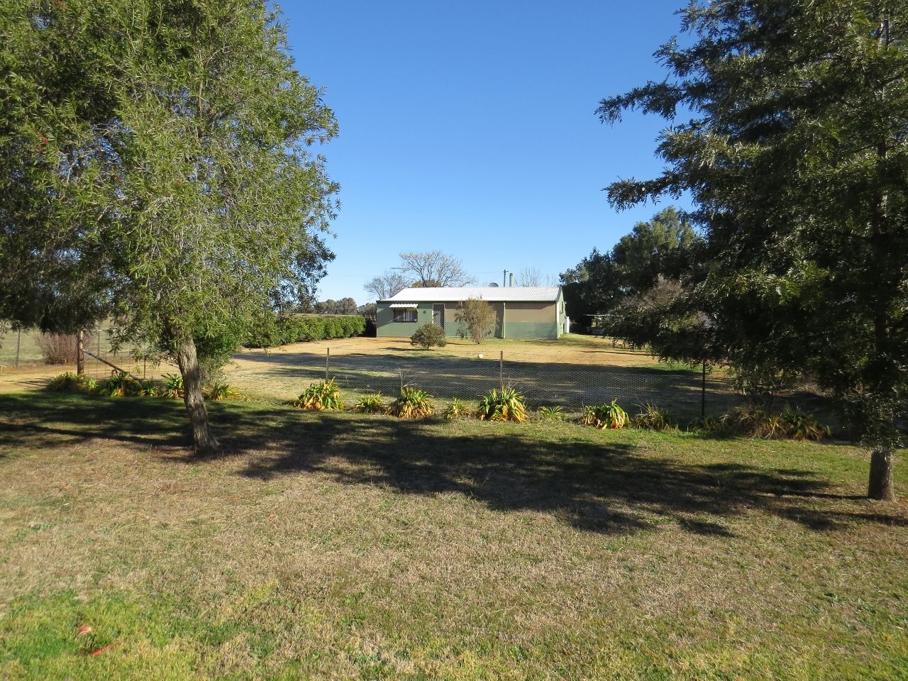 6 Belubula Street